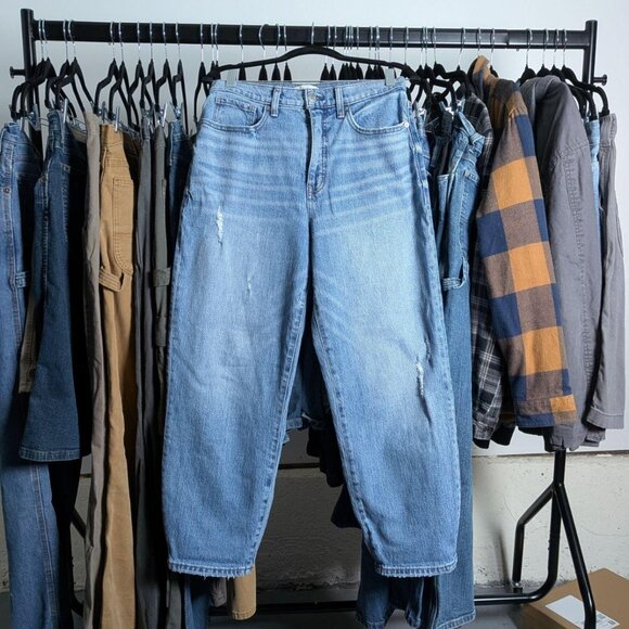 Evereve wide-leg baggy distressed jeans in like-new condition - Picture 1 of 4